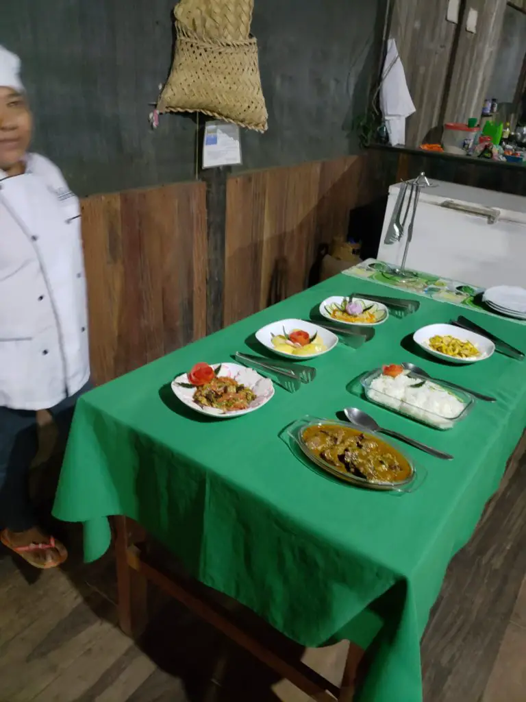 dinner is served on amazon rainforest jungle tour