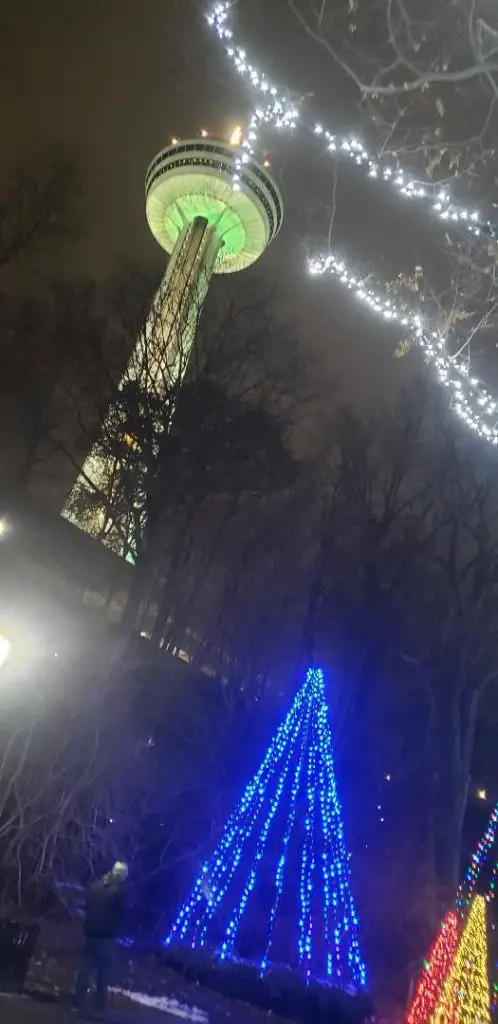 Skylon tower lit up in niagara falls