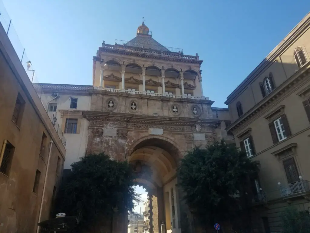 Large arch city gate in Palermo