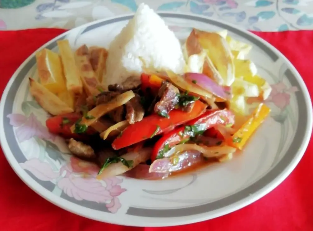 Lomo Saltado