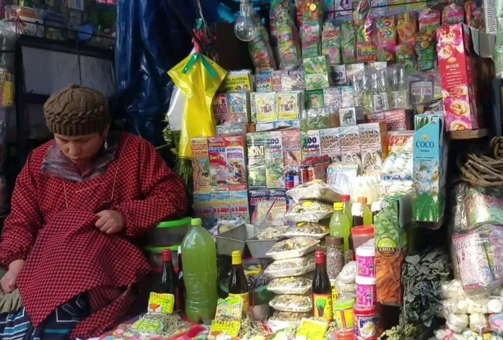 vendor in witch's market