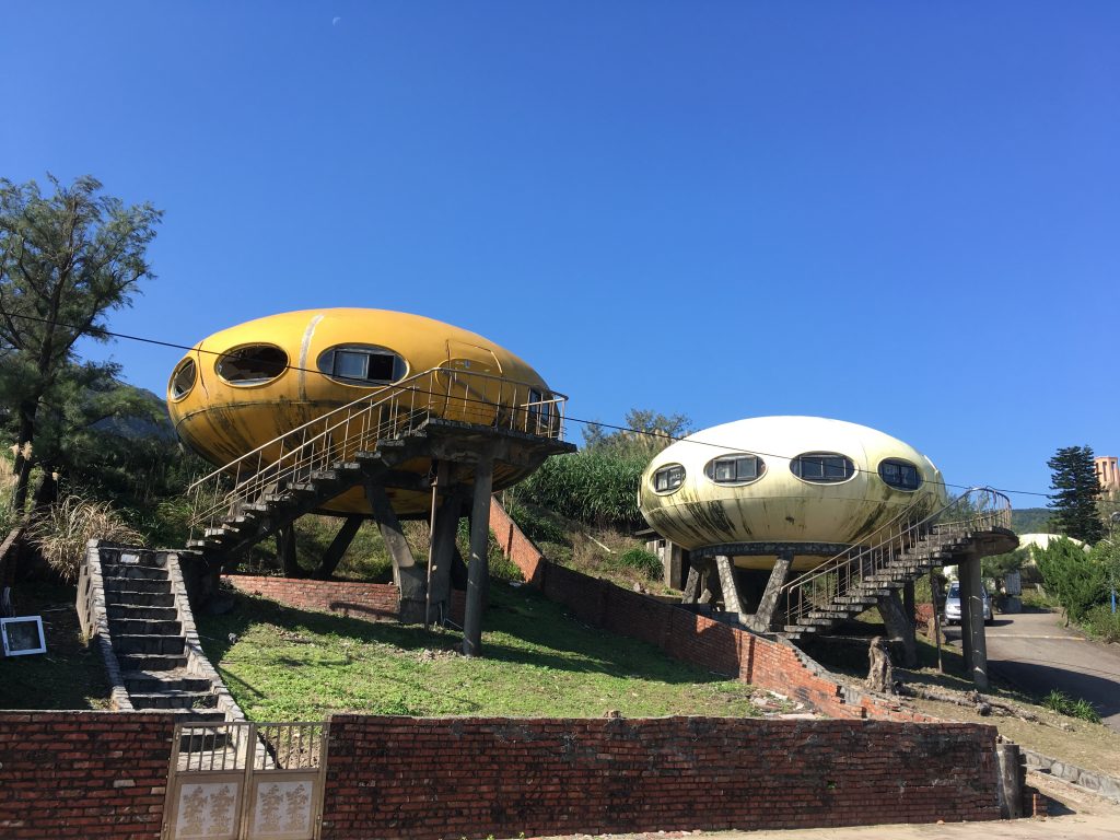 UFO shaped houses