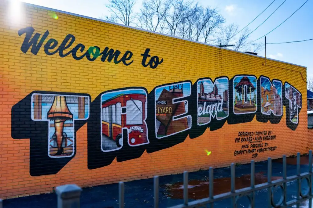 welcome to Tremont Mural