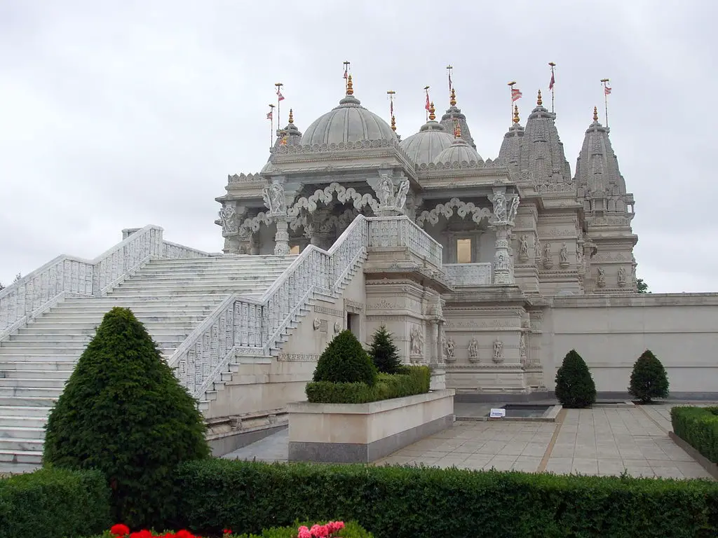 SwaminarayanTemple-Beautiful Hindu Temple-Neasden-London