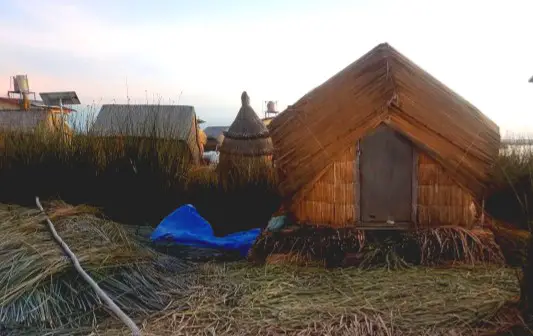 tinyhut on uros the floating island in peru 