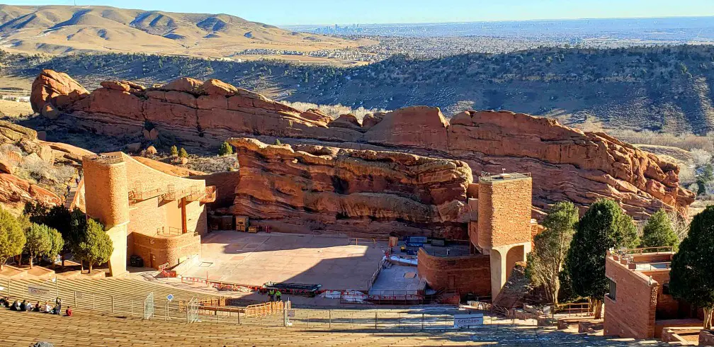 red rocks amphitheatre colorado- full view from top