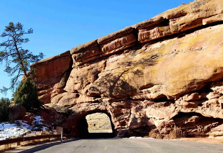 red rocks tunnel to upper parking lot