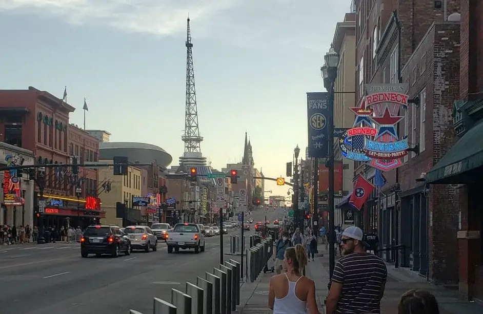 street, bars and lights along Broadway Avenue in downtown Nashville