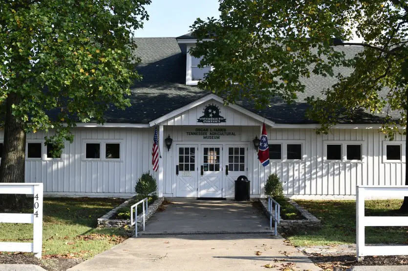 outside view of TN Agricultural Museum in Nashville Tennessee