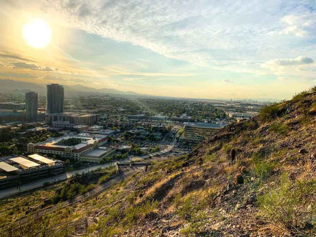 city scene of Tempe Arizona-us vacation ideas for empty nesters