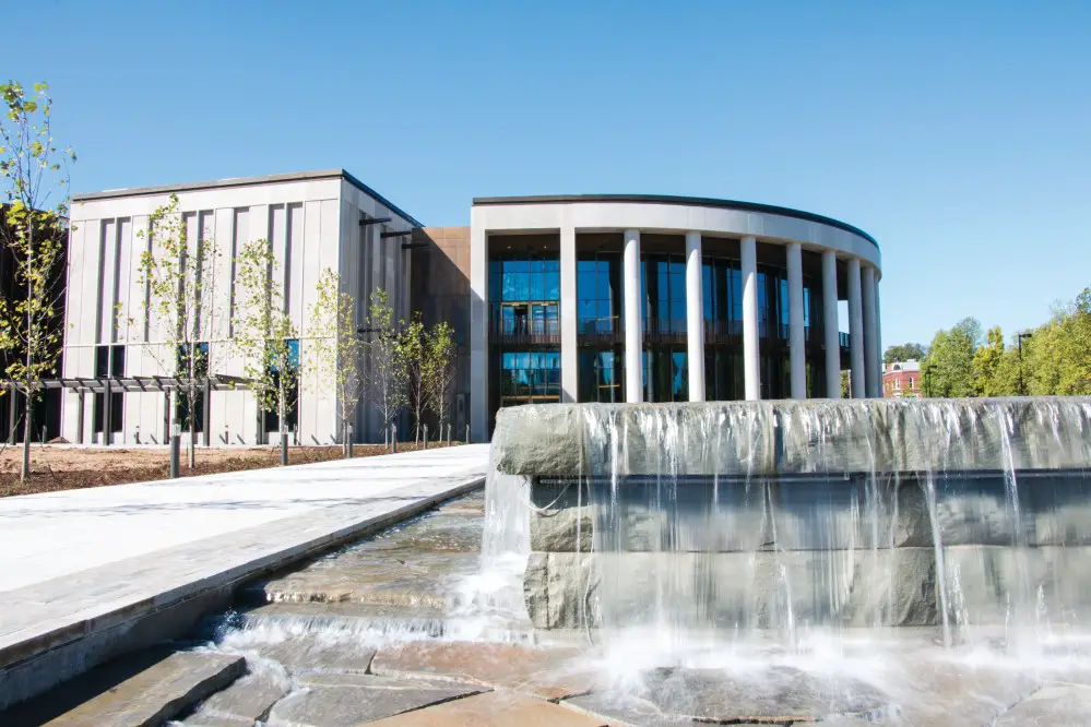 front view of Tennessee State Museum in Nashville