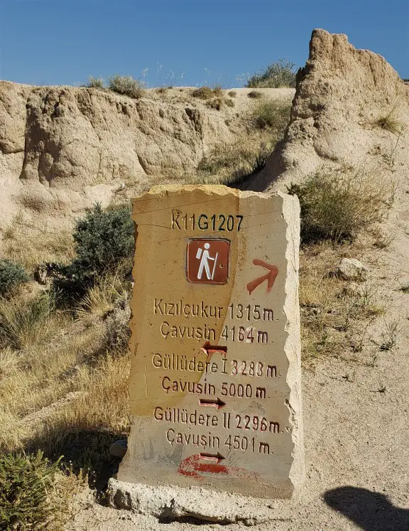 trail marker at Red Valley Trail in Cappadocia