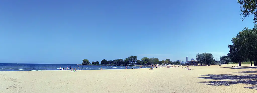 view of sandy beach at Edgewater Beach in Cleveland Ohio