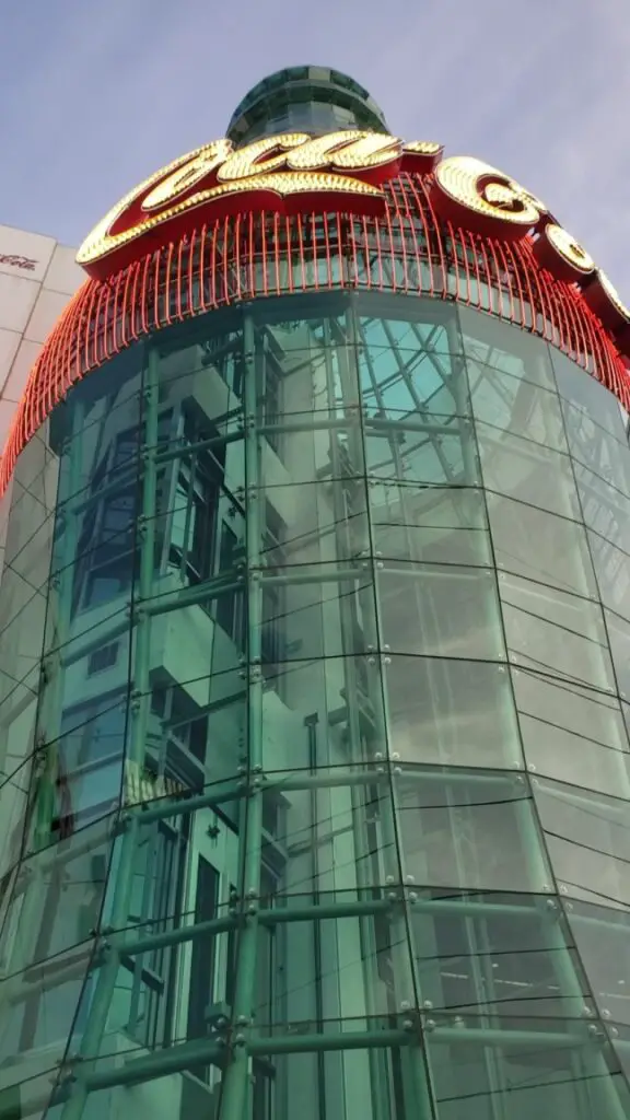 giant coke bottle at the coca cola store in las vegas