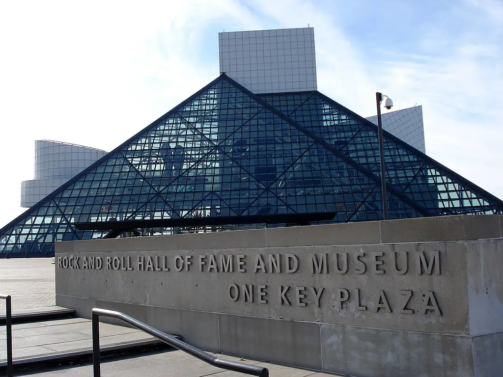 triangular rock and Roll Hall of Fame Building