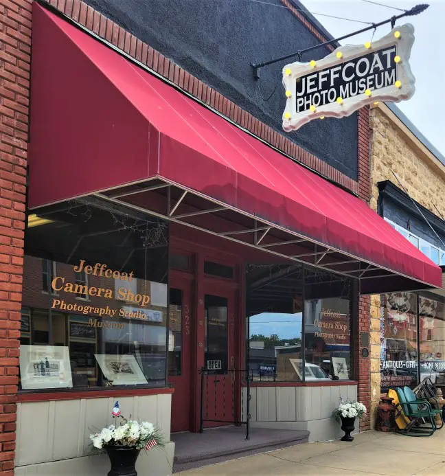 storefront and red canopy over the Jeffcoat Museum in Abilene Kansas