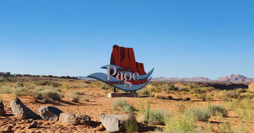 sign welcoming visitors to Page Arizona